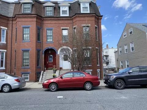 614 E 7th St, Boston, MA 02127