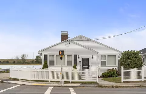 371 N Shore Rd, Revere, MA 02151