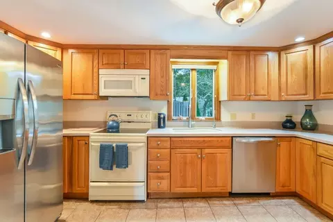 1065 Governor Prence, Eastham, MA 02642 photo 6