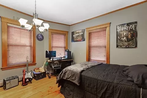 Bedroom - 9 Dixon Ave, Worcester, MA 01605 photo 5 of 7