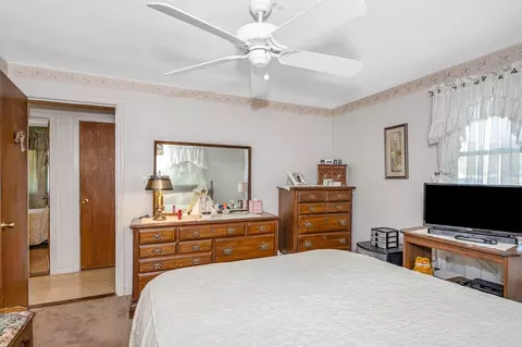 Bedroom - 19 Reo Rd, Maynard, MA 01754 photo 3 of 8