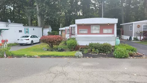 261 Newbury #94C, Peabody, MA 01960