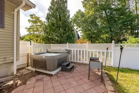 12 Gula Dr, Easthampton, MA 01027 photo 35