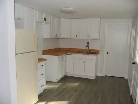 11 Black Point Rd, Webster, MA 01570 photo 8