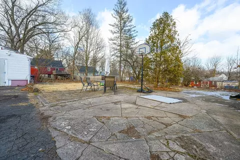 30 Hillside Ave, West Springfield, MA 01089 photo 36