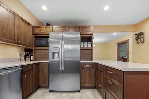 44 Wilder St, Athol, MA 01331 photo 9