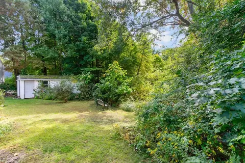 Exterior - 7 White Ave, Douglas, MA 01516 photo 5 of 9