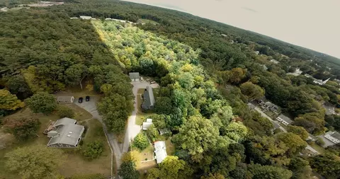 View/Area - 7 White Ave, Douglas, MA 01516 photo 2 of 2