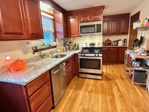 32 Arcadia Ave #32, Dedham, MA 02026 photo 3