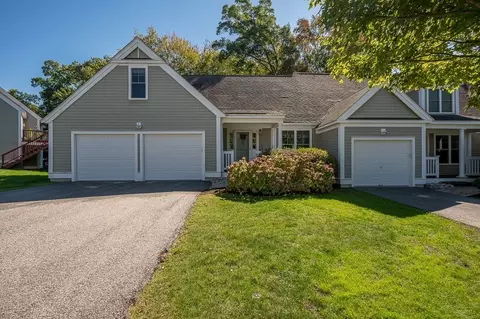 39 Flint Pond Dr #39, Grafton, MA 01536