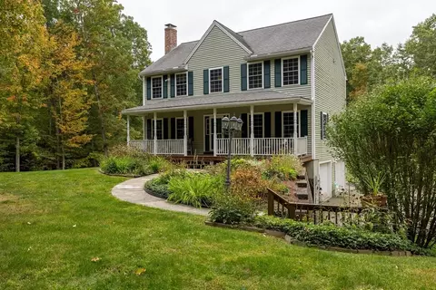 57 Old East Brookfield Rd, North Brookfield, MA 01535