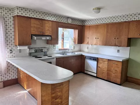 Kitchen - 77 Grattan St, Fall River, MA 02721 photo 1 of 3