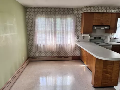 Kitchen - 77 Grattan St, Fall River, MA 02721 photo 2 of 3