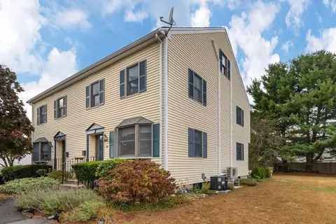 9 Mcdermott Farm # -B, Danvers, MA 01923