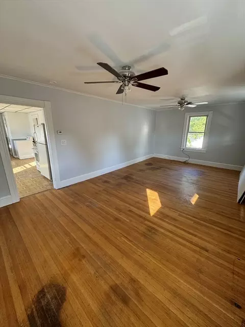 20-22 Dale St, Ware, MA 01082 photo 9