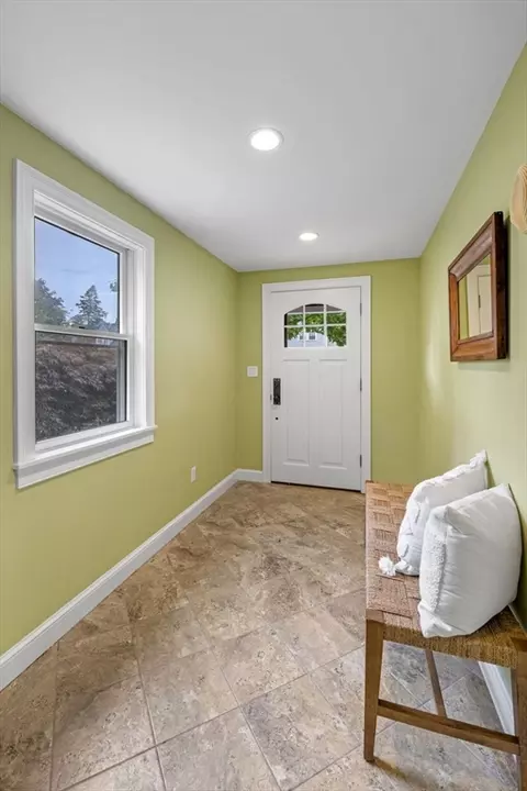 24 Leicester Rd, Marblehead, MA 01945 photo 27