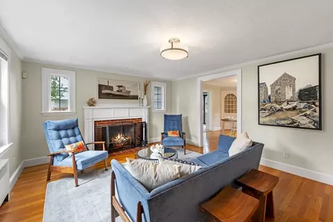 24 Leicester Rd, Marblehead, MA 01945 photo 9