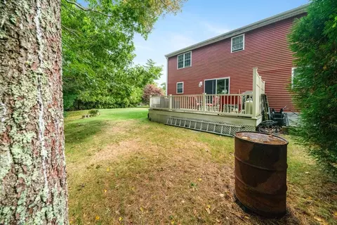 Exterior - 5 Lynne Rd, Wareham, MA 02571 photo 3 of 9