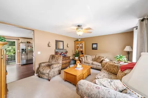 Living - 5 Lynne Rd, Wareham, MA 02571 photo 3 of 3