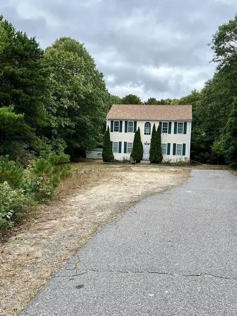 3 Timeless Ln, Wareham, MA 02538