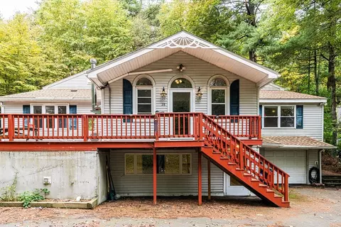 28 Blaiswood Ave # A, Marlborough, MA 01752