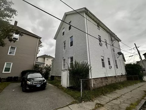 34 Hood St, Fall River, MA 02720 photo 9