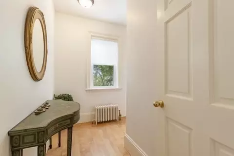 Entry Way - 3 Babson St #A, Gloucester, MA 01930 photo 6 of 7