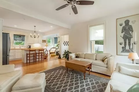 Living - 3 Babson St #A, Gloucester, MA 01930 photo 1 of 3