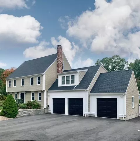 53 Kings Row, Ashland, MA 01721