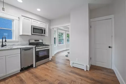 225 Chavenson St, Fall River, MA 02723 photo 10