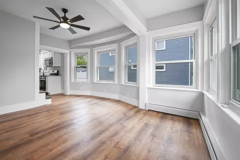 225 Chavenson St, Fall River, MA 02723 photo 4