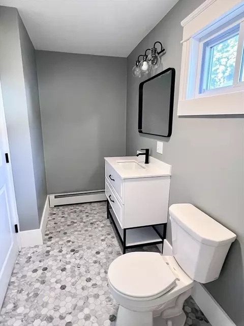 225 Chavenson St, Fall River, MA 02723 photo 13