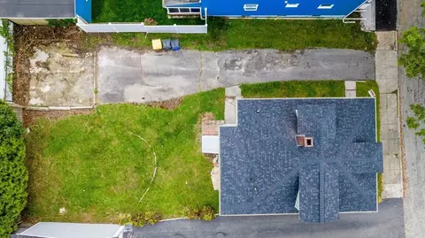 225 Chavenson St, Fall River, MA 02723 photo 15