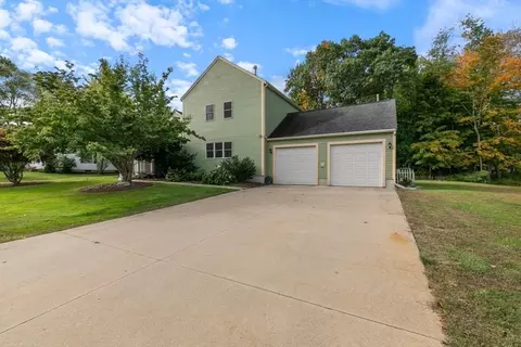 131 Hyatt, Haverhill, MA 01835