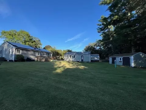 Exterior - 40 Pershing Ave, Acushnet, MA 02743 photo 2 of 2