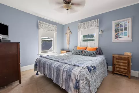 16 Walnut Ave, Beverly, MA 01915 photo 24