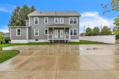 11 Hamlin Pl, Westfield, MA 01085