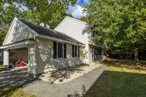 9 Lamplighter Ln, Chelmsford, MA 01863 photo 30