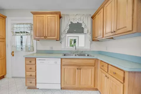 1 King St, Maynard, MA 01754 photo 15