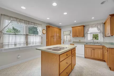 1 King St, Maynard, MA 01754 photo 11