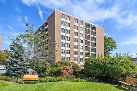 49 Melrose St #3B, Melrose, MA 02176