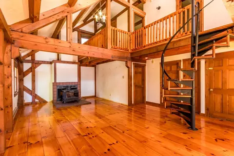 110 Red Brook Rd, Falmouth, MA 02536