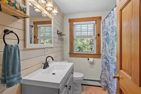 Bath - 76 Ferin Rd, Ashburnham, MA 01430 photo 1 of 1