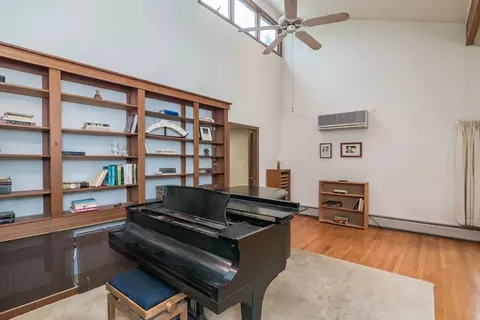 Living - 147 E Hadley Rd, Amherst, MA 01002 photo 2 of 4