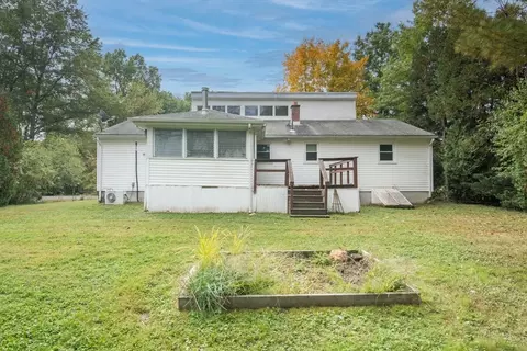 Exterior - 147 E Hadley Rd, Amherst, MA 01002 photo 9 of 10