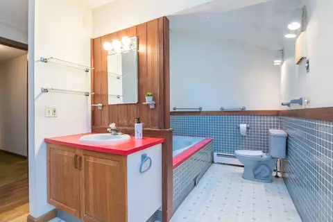 Bath - 147 E Hadley Rd, Amherst, MA 01002 photo 1 of 3