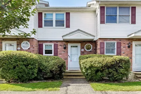 55 Empire St #11, Chicopee, MA 01013
