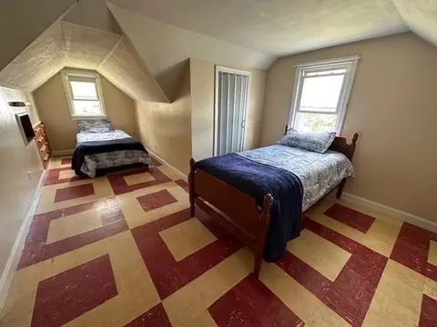 107 Clairmont Ave, Chicopee, MA 01013 photo 25