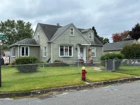107 Clairmont Ave, Chicopee, MA 01013 photo 2