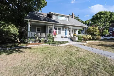 32 Pennsylvania Ave, Reading, MA 01867